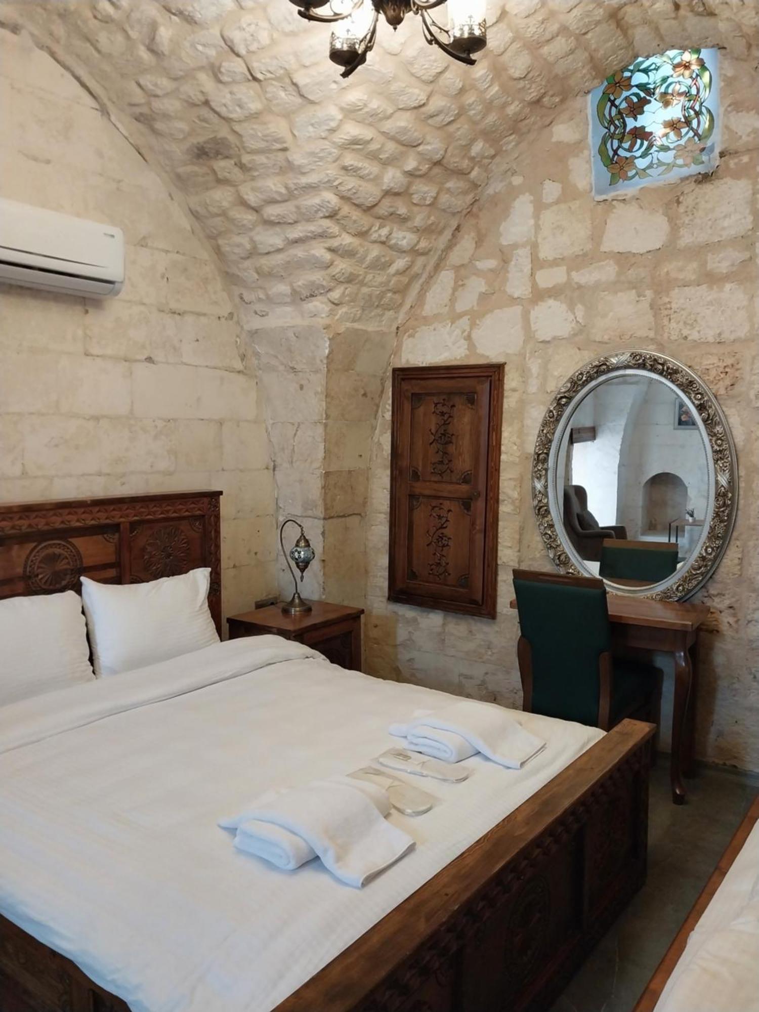 Orpheus Otel-Konak ชานลูร์ฟา ภายนอก รูปภาพ
