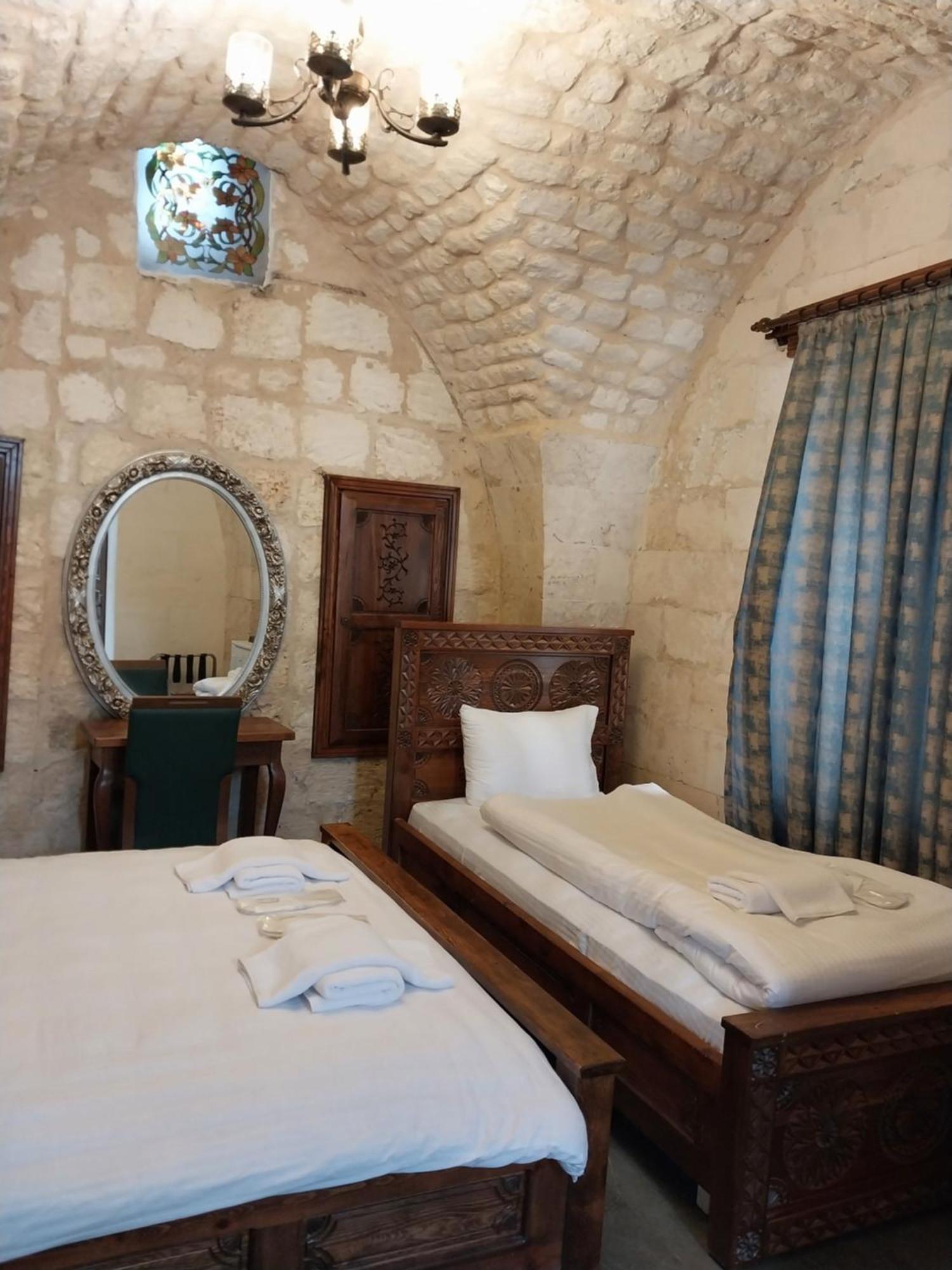 Orpheus Otel-Konak ชานลูร์ฟา ภายนอก รูปภาพ