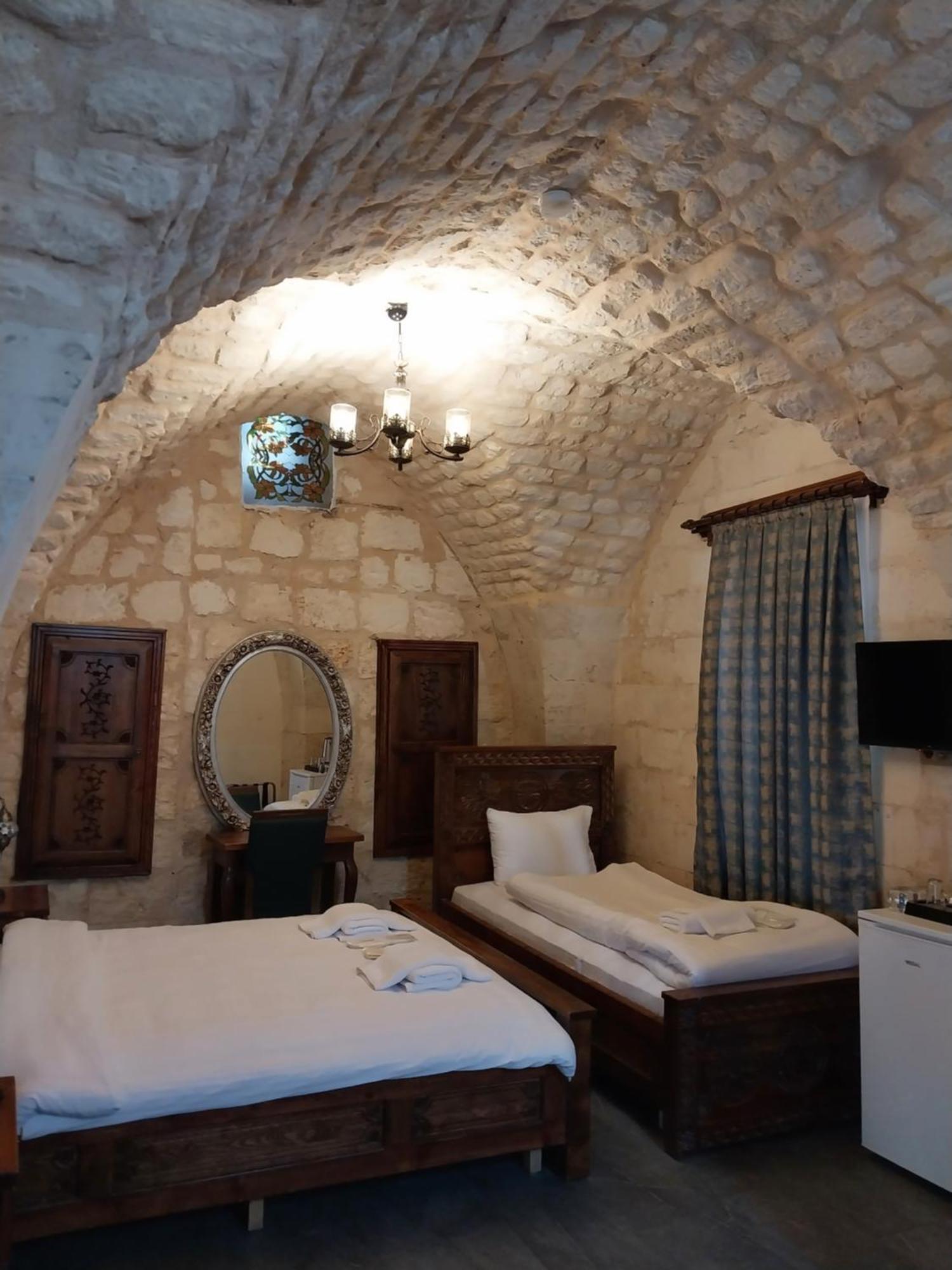 Orpheus Otel-Konak ชานลูร์ฟา ภายนอก รูปภาพ